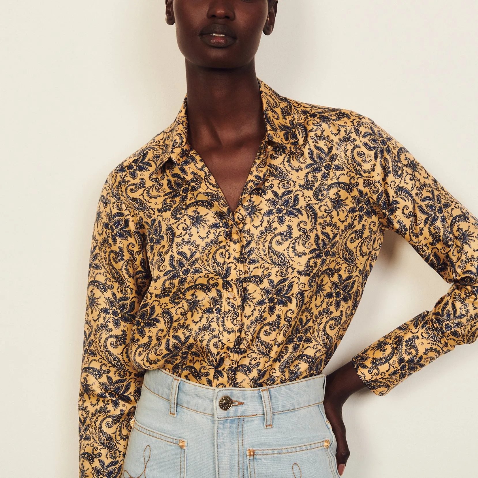 Chemise fluide en soie imprimée