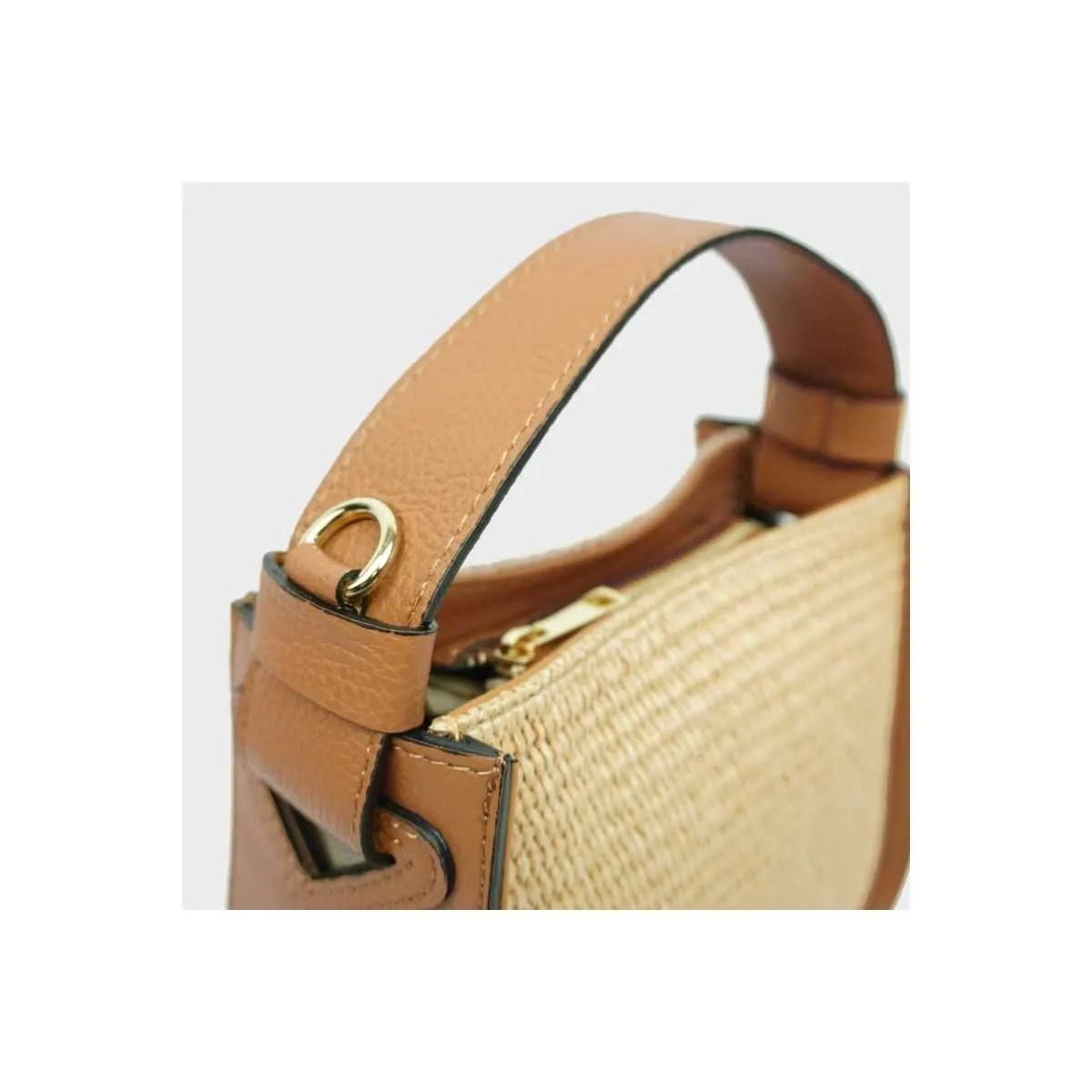 Petit sac en osier de la marque Anais sur pecari