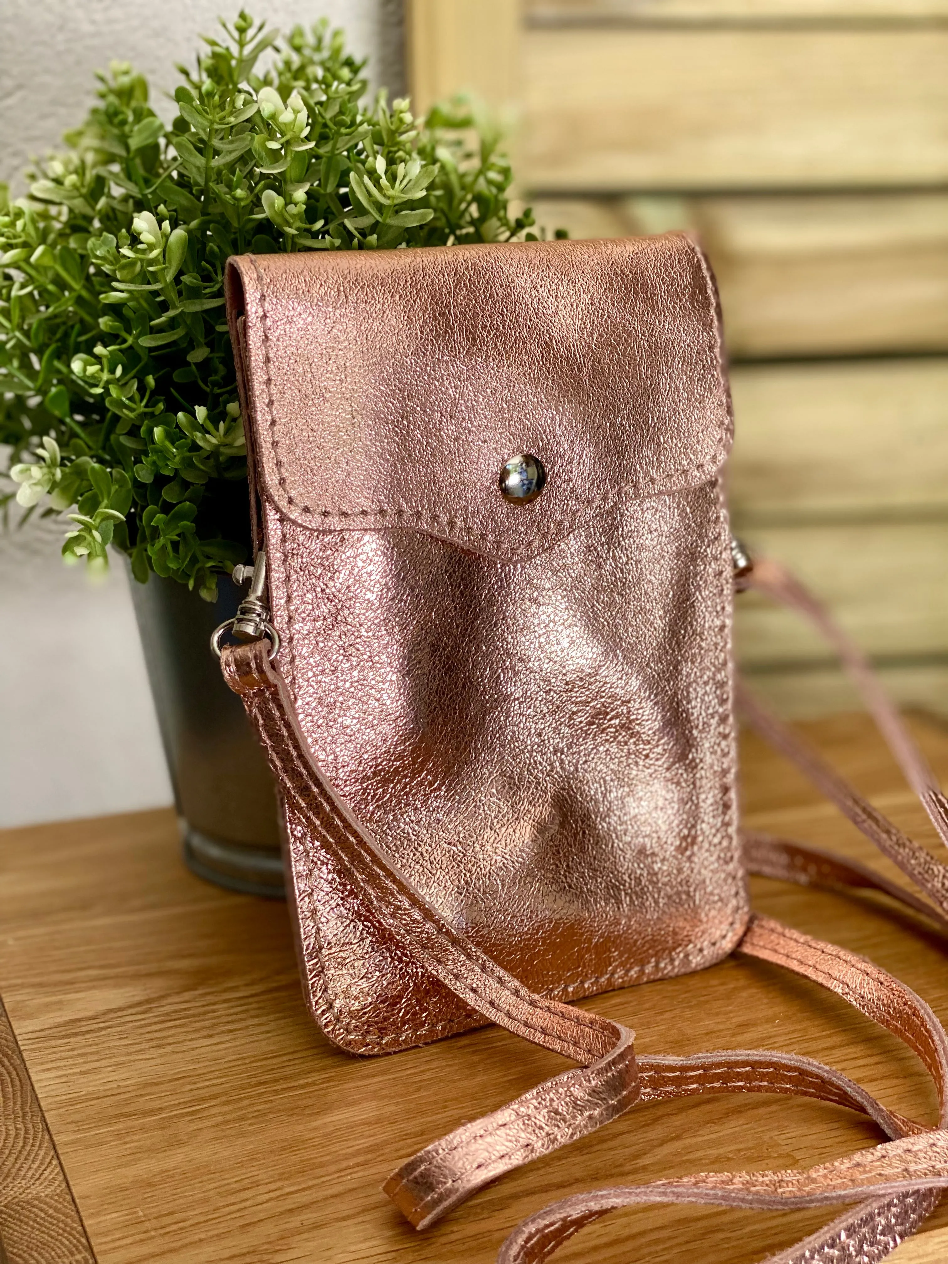 Pochette bandoulière en cuir irisé - FLORE Rose Gold