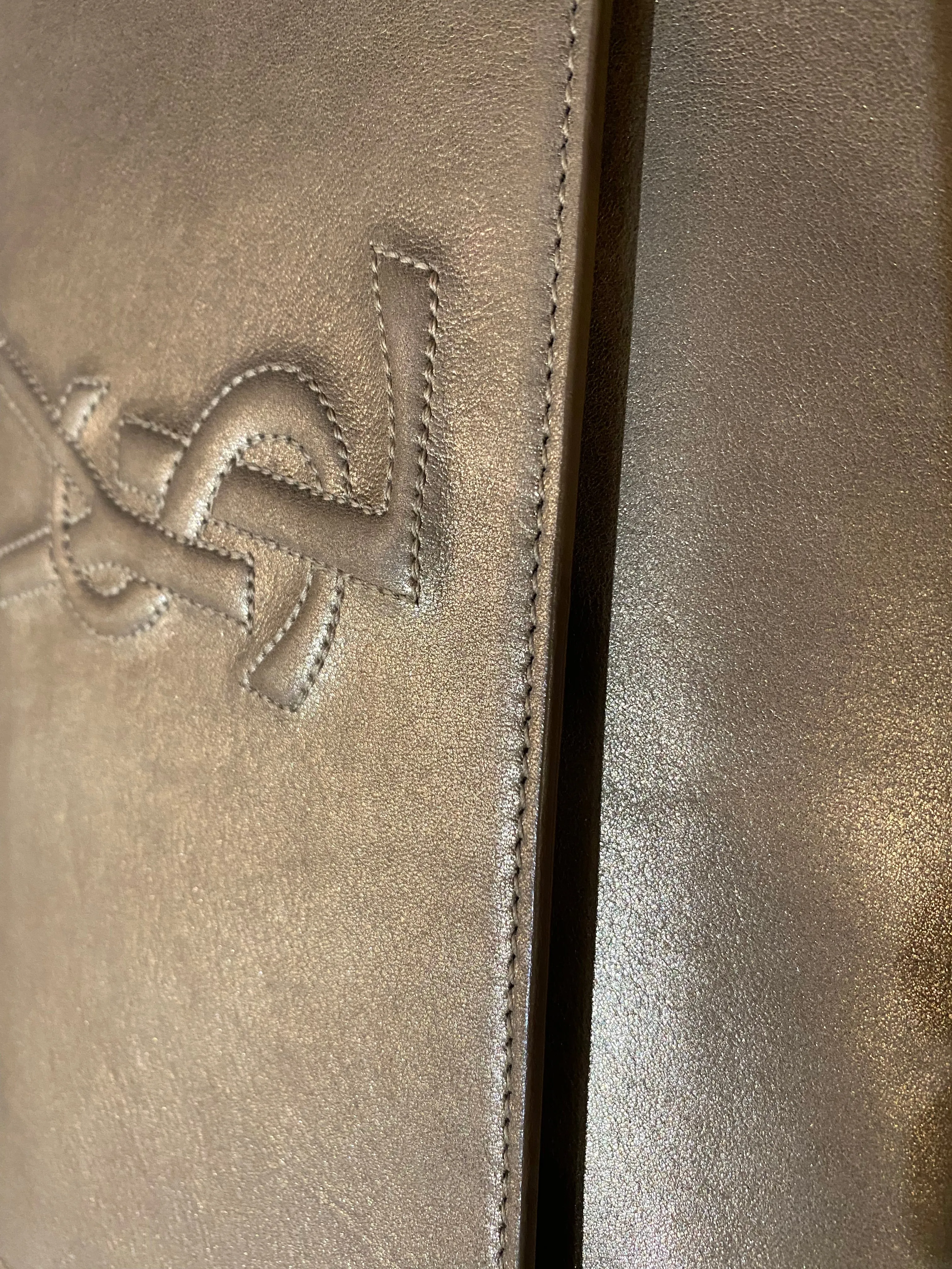 Pochette Belle du jour Yves Saint Laurent