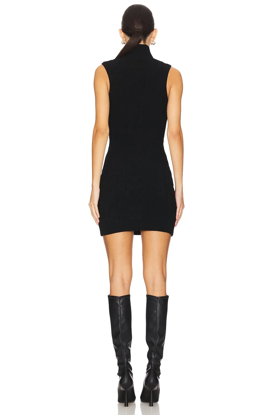 ROBE COURTE JULISSA CABLE KNIT SER.O.YA