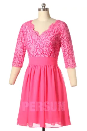 Robe mère mariée rose fuchsia haut dentelle col V avec manches