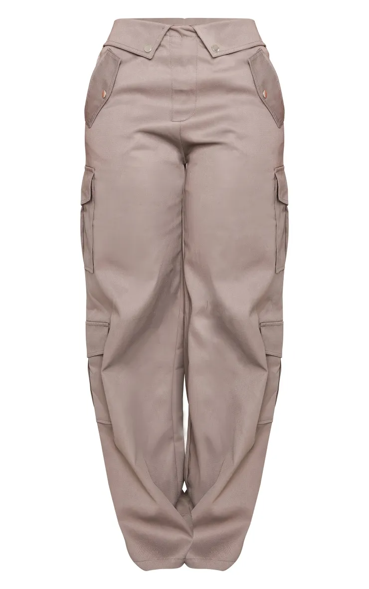 Shape Pantalon cargo gris anthracite à taille pliée et poches
