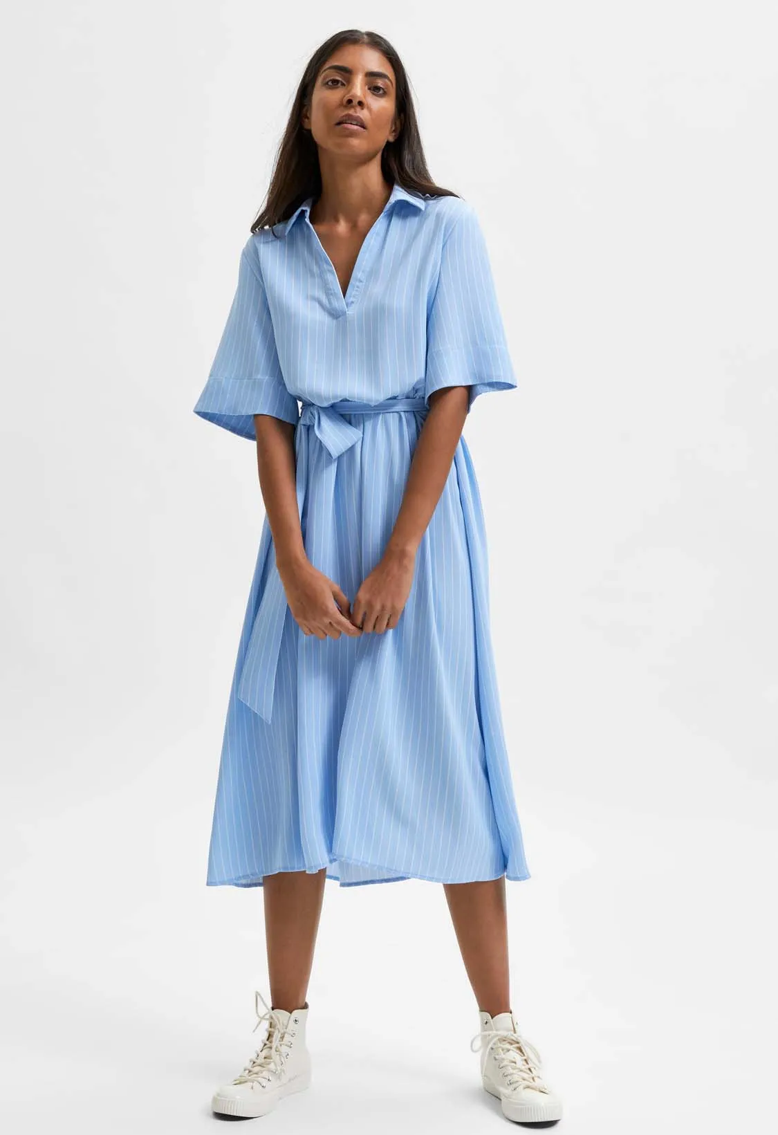 SLF Vero Moda Tall Robe Mi-Longue Rhonda, bleu clair